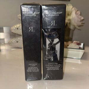 Signature Eyelash Curler and Defining Liner Set - Black